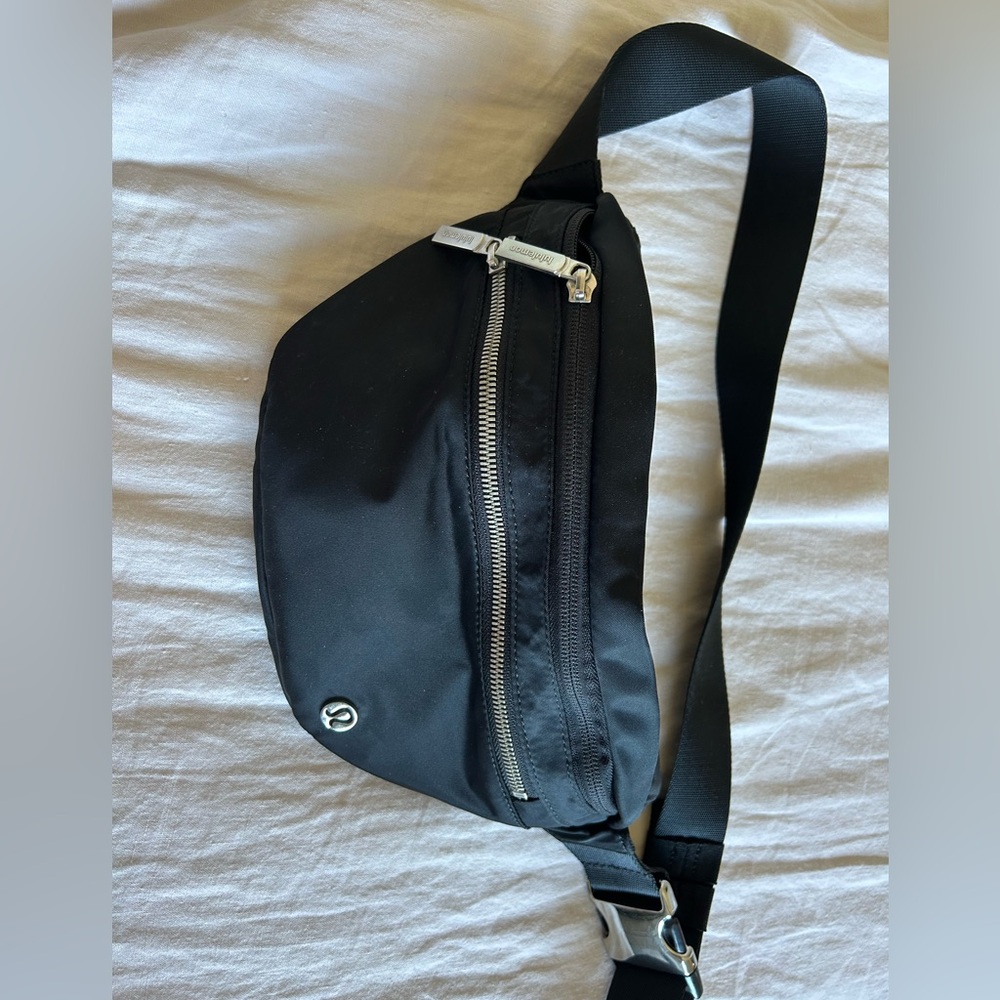 Lululemon city adventurer